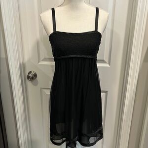 Oscar de la Renta size small Elegant Black Women's Nightgown